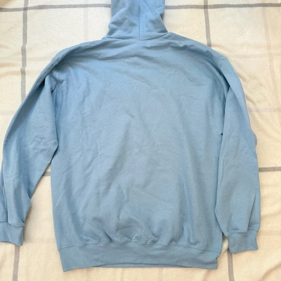 Gildan Light Blue Hoodie with Aspen '24 Design Size Large - Picture 3 of 10
